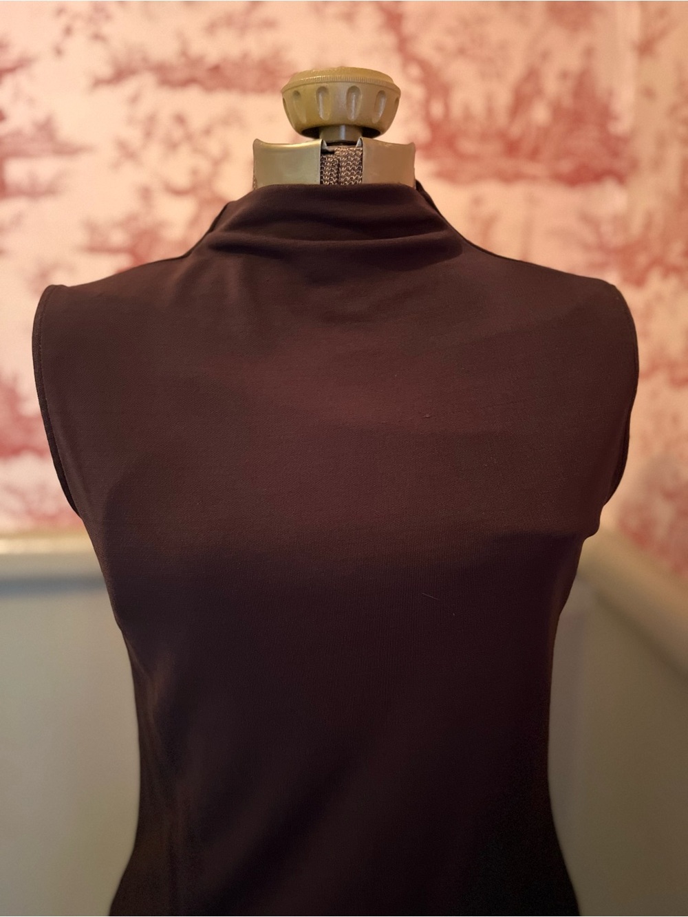Chocolate Brown Sleeveless Mock Neck Tank Top Shirt Sz S
